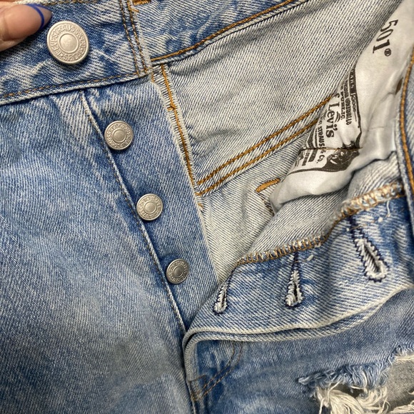 Levi’s 501® High Waist Ripped Cutoff Denim Shorts - Picture 7 of 8
